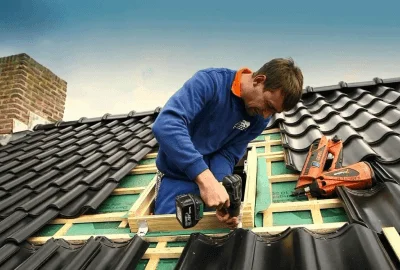 Noticing leaks or damaged shingles? Reach out to our expert handymen to get quick & efficient fixes now & protect your home from future problems!